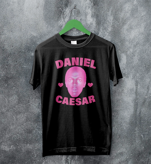 Retro Daniel Caesar T-Shirt Vintage RnB Shirt Soul Music Daniel Caesar Tee