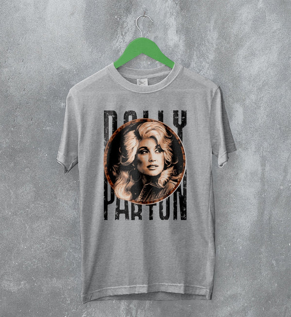 Vintage Dolly Parton T-Shirt Retro Queen of Country Music Merch - WorldWideShirt