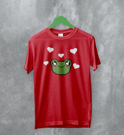 Frog T-Shirt Cute Green Frog Love Tee Animal Lover Shirt Aesthetic Cartoon