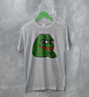 Frog T-Shirt Pepe Frog Lover Tee Meme Shirt Retro Funny Green Frog