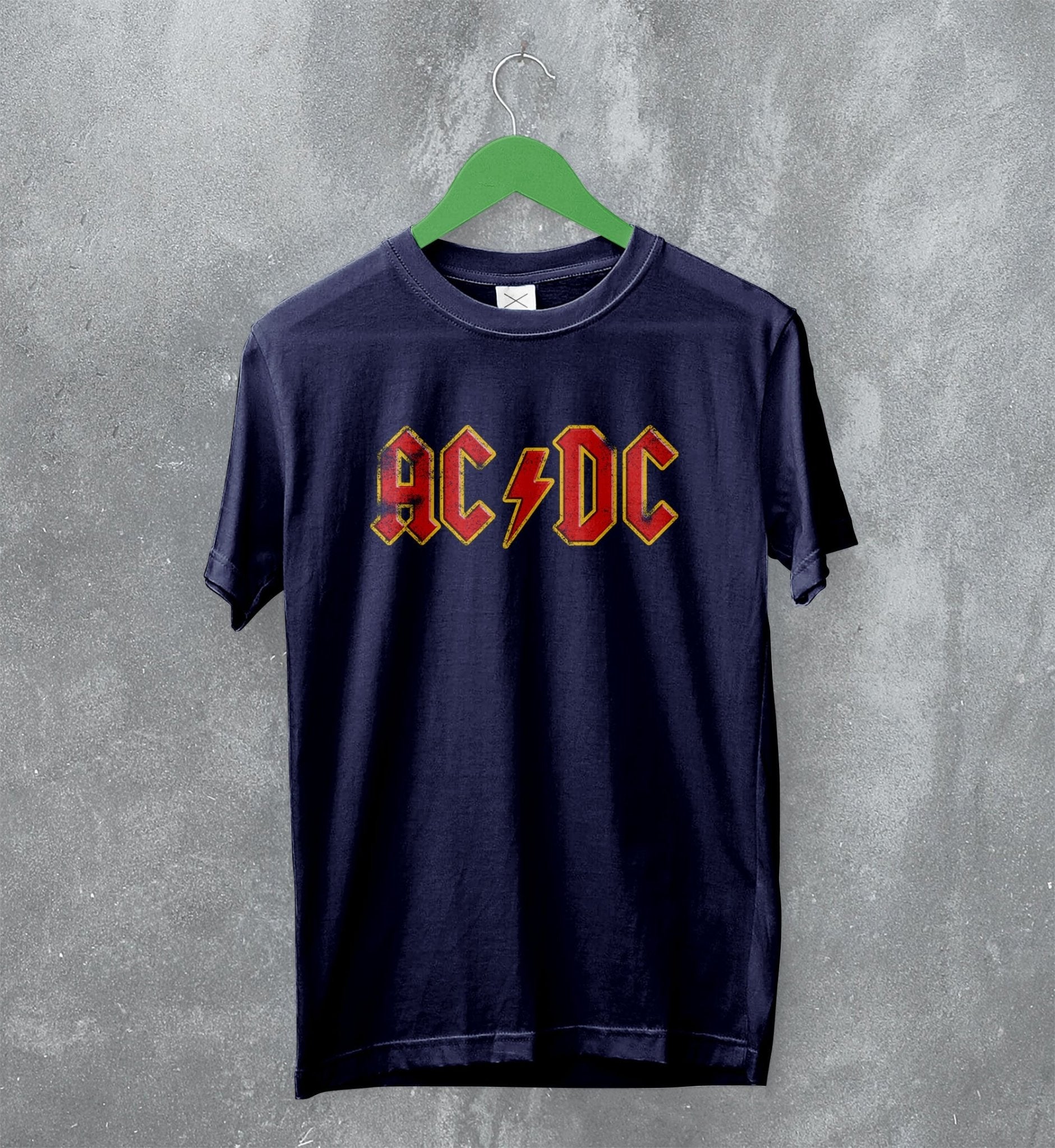 Rock Off Cappellino Baseball ACDC – Logo Rosso, Tessuto Denim Blu, Taglia Unica Regolabile, Merchandising Ufficiale Unisex