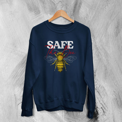 Bee Sweatshirt Safe The Bee Sweater Wildlife Animal Illustration Gift - WorldWideShirt