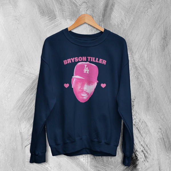 Retro Bryson Tiller Sweatshirt Rapper Bryson Tiller Shirt Vintage Rap Fans Crewneck - Navy Blue - WorldWideShirt