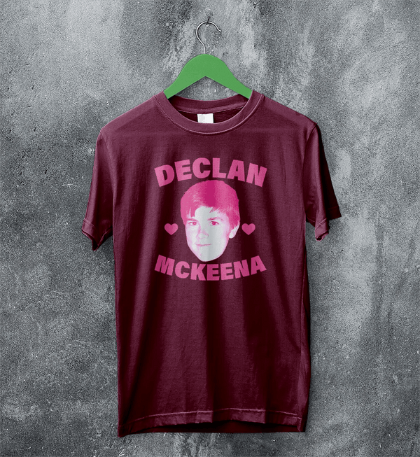 Retro Declan McKenna T-Shirt Rock Face Declan McKenna Shirt Pop Rock Tee - Red Maroon - WorldWideShirt