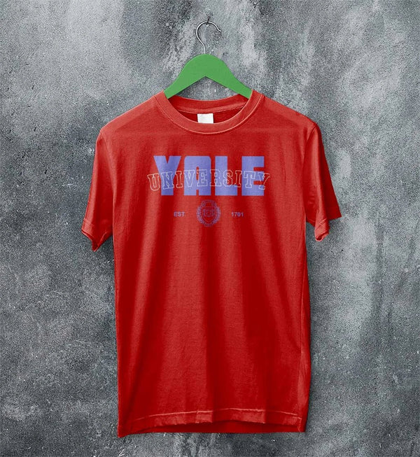Yale University T-shirt Retro Campus Shirt Ivy League Research University US - Red - WorldWideShirt