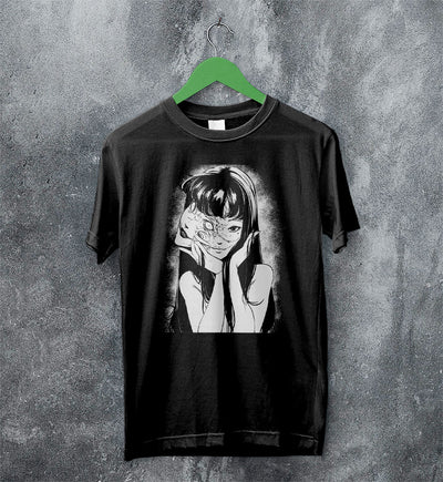 Tomie Junji Ito Uzumaki Manga T-Shirt Tomie Junji Ito Shirt Anime Shirt